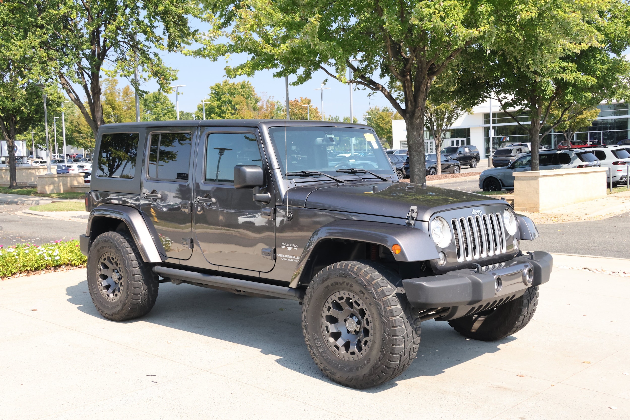 jeep wrangler unlimited 2017 1C4BJWEG9HL656917 image